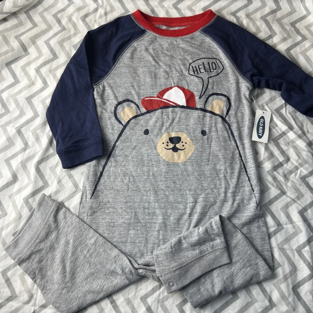 NWT Infant‎ One Piece Footed Sleep And Play Snap Bear Hat Hello Gray Red Blue
